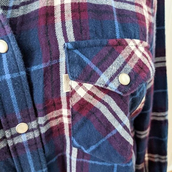 Levi's Blue and Purple Plaid Flannel Button Up Shirt - Picture 3 of 3
